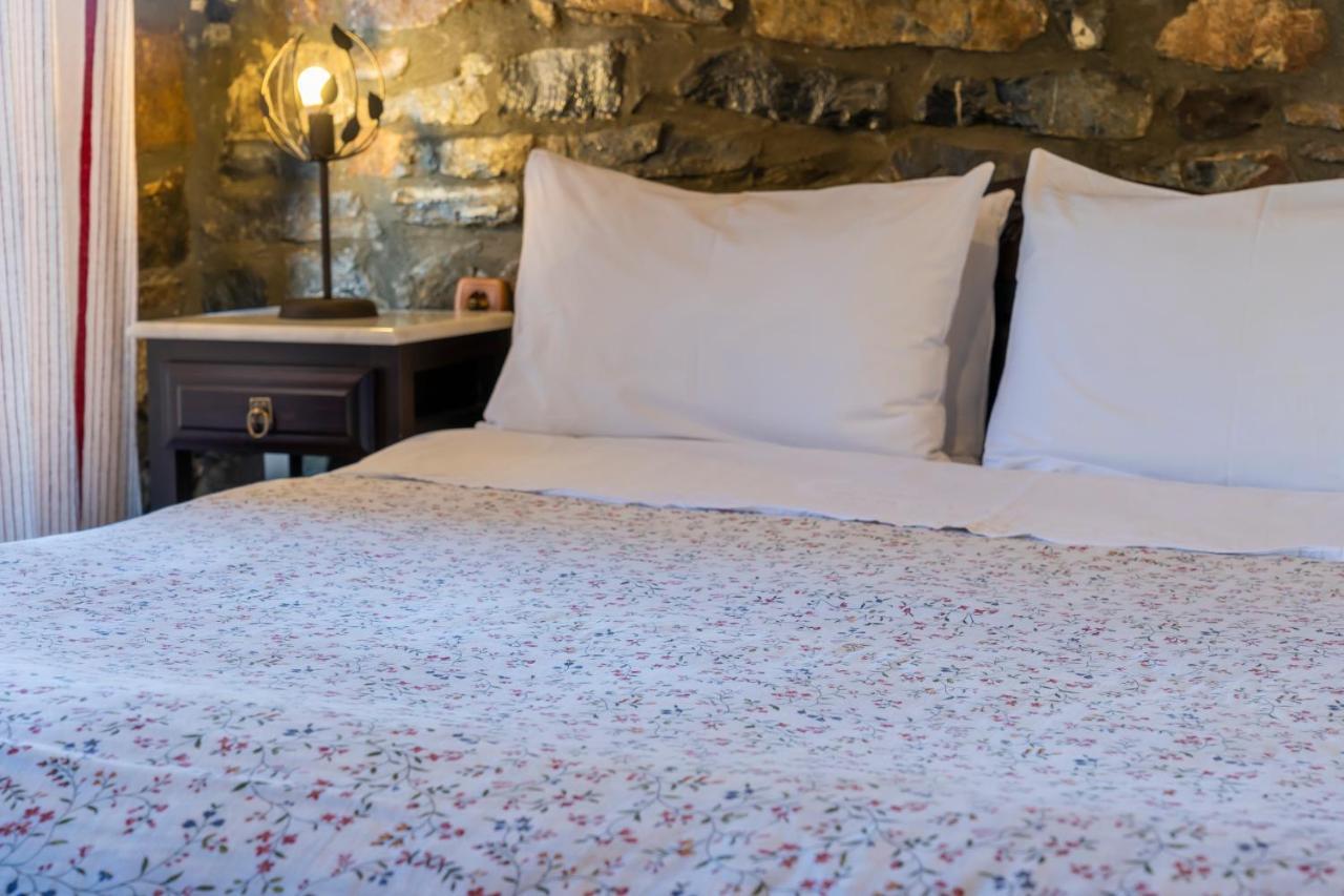 ROUGA Mountain Boutique Suites&Spa Agios Athanasios  Extérieur photo