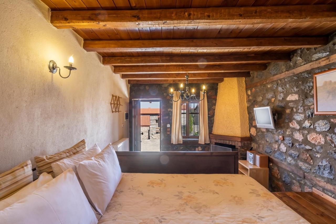 ROUGA Mountain Boutique Suites&Spa Agios Athanasios  Extérieur photo