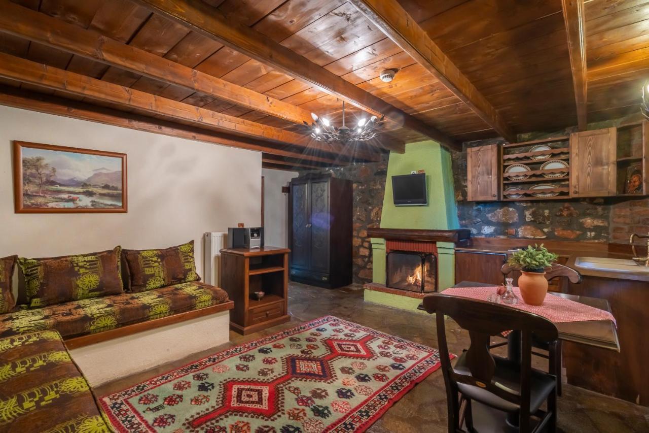 ROUGA Mountain Boutique Suites&Spa Agios Athanasios  Extérieur photo